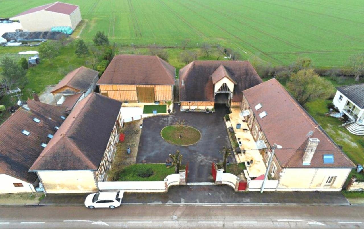 Appartement Prive Le Chardonnay, Jardin, Parking Buchères Esterno foto